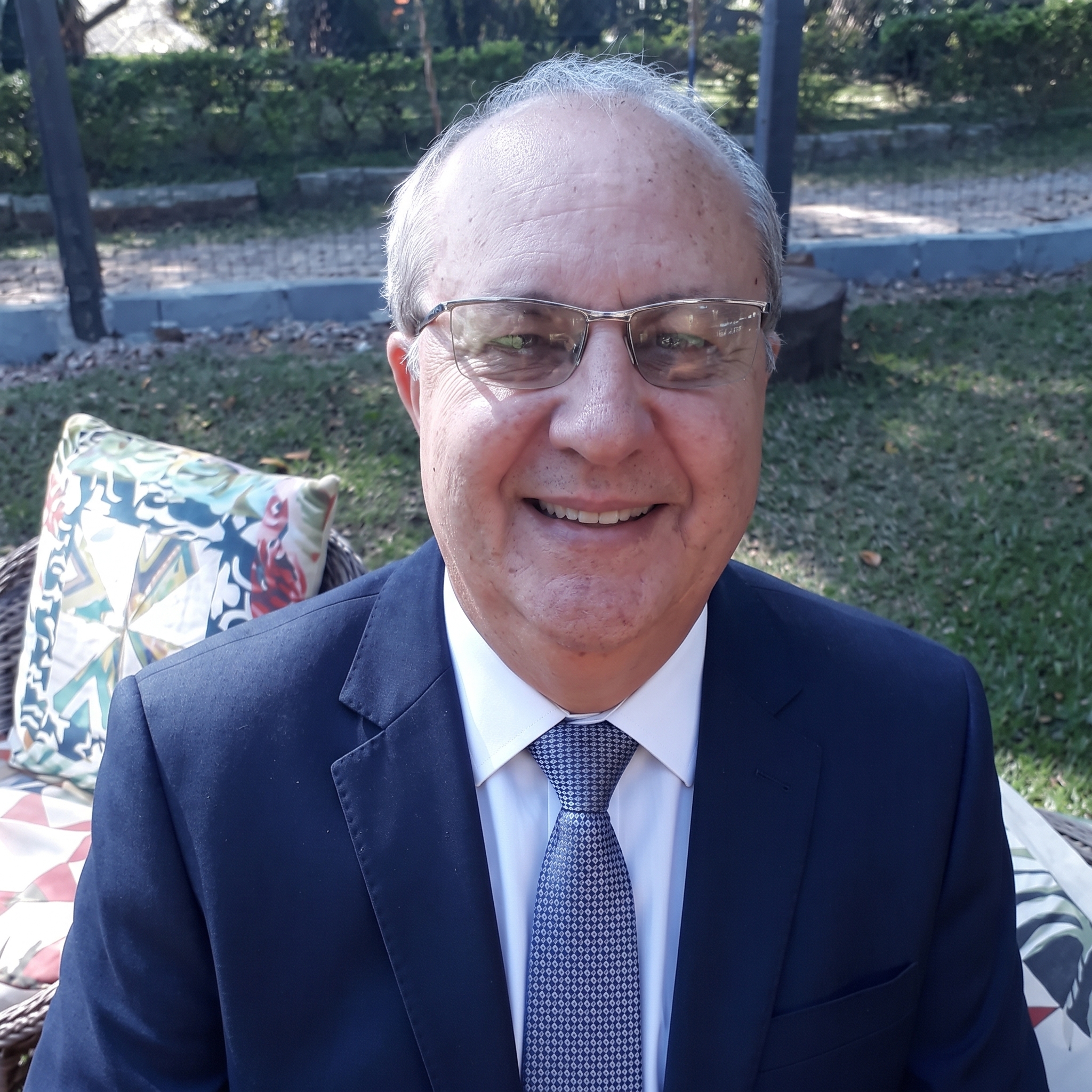 Dr. Romeu Escolastico Filho – Fisioterapeuta Ergonomista